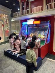 -奈尔宝家庭中心·儿童乐园·亲子餐厅(华采天地店)