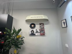 -老男孩男士理容馆·理发·烫染·修面