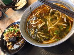 红烧牛肉粉-湖嗦·湖南米粉(世纪金源燕莎店)