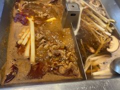 -皇城老妈·大连海鲜火锅(港湾店)