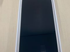 -Apple零售店(华贸购物中心店)