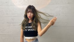 -变画·发型STUDIO