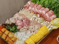-樾餐厅泰式海鲜火锅(民歌湖店)