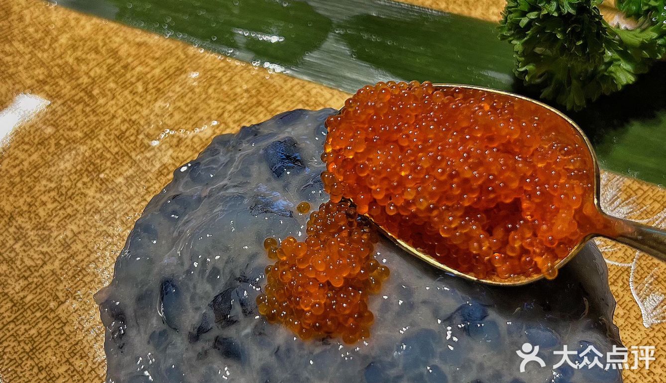 火锅店老板又在搞事情！粤式点心甜品和川味火锅混搭意外的好吃