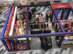 -百联临沂购物中心(临沂路店)