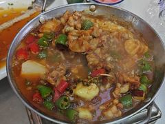 -丹水桥地锅鱼·翘嘴鲌·地方特色全鱼宴(丹江口大坝店)