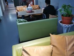 -开阳里游泳健身
