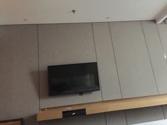 -优逸酒店(柳州窑埠古镇万象城店)