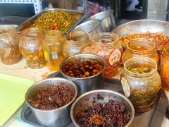 自助小料台-红鼻子桂林米粉(金唐新光界店)