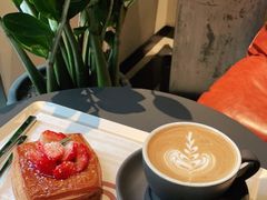 -MEEBO KAFEE米咖焙坊(虹桥路店)