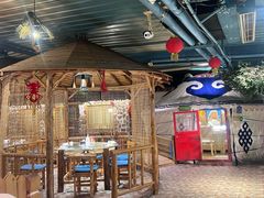 -老阿妈蒙古村·蒙古包·草原文化·歌舞表演(老君堂店)