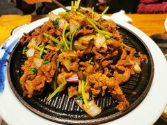 卢员外烤羊肉-壹零捌道·北京烤鸭(车公庄店)