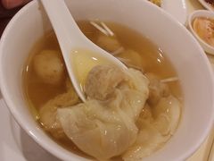 鱼尾云吞-镛记酒家