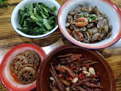 -老三样·美食研究中心(世贸路店)