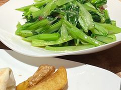 -耶里夏丽·丝路新疆菜·清真食品(徐汇南丹东路臻选店)