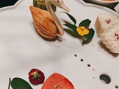 -荷风细雨·中国茶宴(世纪大道店)