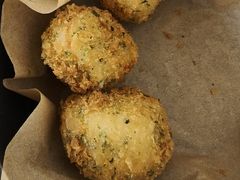 -必胜客(海滨店)