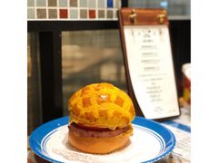 广州首创Big Men菠萝包-敏华冰厅(天河城店)