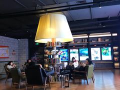 -CGV影城(滨江天街IMAX店)