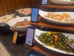 -亚龙湾希尔顿自助餐厅·海鲜·烧烤·沙滩BBQ·现场乐队