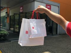 -优衣库(上海金桥国际商业广场店)