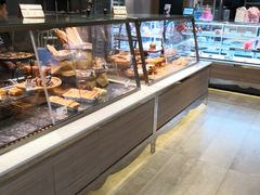 面包甜点陈列柜-巴黎贝甜(大宁国际商业广场店)