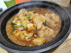 -极有家小鱼小鸡石锅煲(佳兆业店)