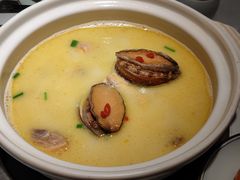 招牌鸡鲍鱼中煲-如一鸡鲍鱼·粤式煲汤(长泰广场店)