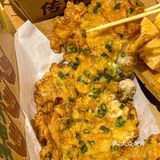 汕头的汕头的裹满咸蛋黄的豆干外酥里嫩！