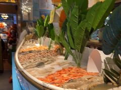 -领鲜活海鲜榴莲自助火锅(东门店)