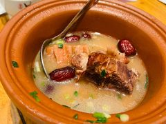 -黄泥岗·地道湖北菜(奥特莱斯店)