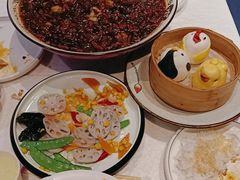 -辣小妮de川菜馆(红旗Mall店)