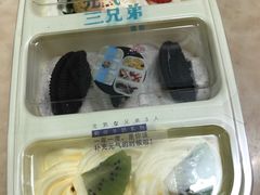 -蓝小轩蛋糕·面包(趣春店)