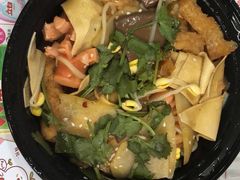 -空投来辣·麻辣香锅·冒菜(华新美食荟店)