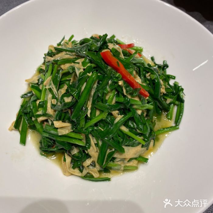田水湾丨地道安徽菜(文化路店)韭菜豆腐皮图片