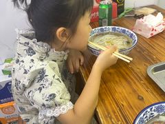 -唐记牛骨粉(陶溪川店)