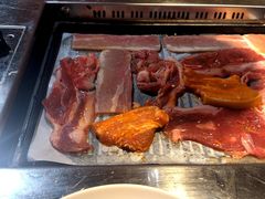 -爱客得牛排海鲜烤肉·火锅自助(春熙路黑金好店)