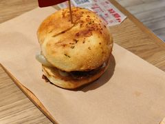 -必胜客(新中纬店)