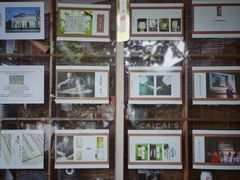 -邊城書店