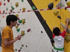 -问山MountQuest攀岩馆