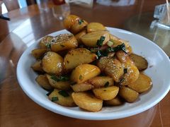 -芦茨金富饭庄·25年老字号·专做稻草鸡