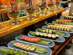-广州万富希尔顿酒店·感趣自助餐厅·金秋蟹宴生蚝海鲜刺身烧烤