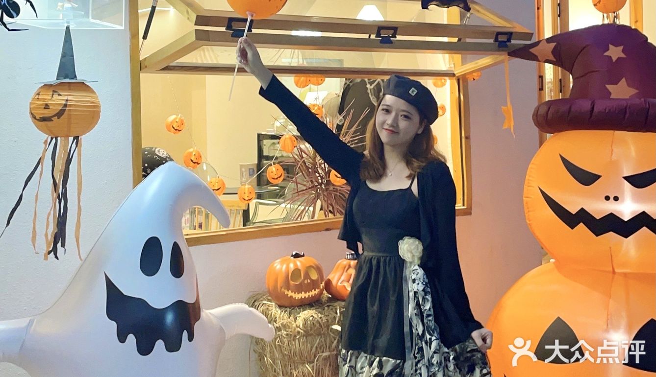 湛江探店万圣节去吃冰吧！超有氛围感🎃
