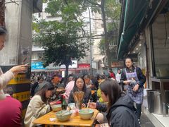 -全家福米线