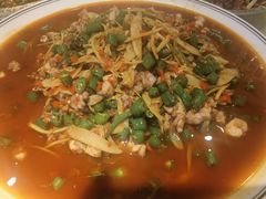 -易老九江湖菜(北滨一路店)