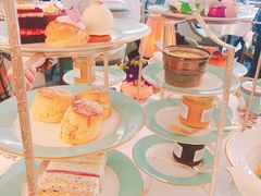 -The Diamond Jubilee Tea Salon at Fortnum & Mason