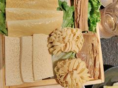 -晓宇重庆火锅(西安荟聚店)