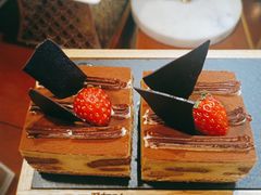 -元一希尔顿酒店·鲜切牛肉火锅禅自助餐厅