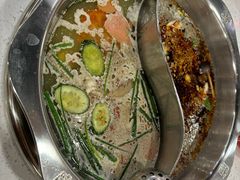 鸳鸯锅底-袁记串串香(人民公园店)