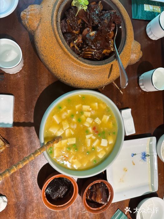 山外山·林语花园餐厅图片